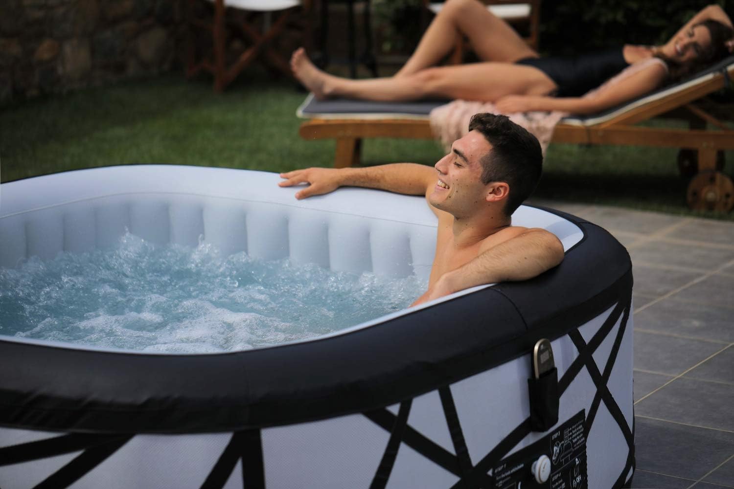 ⭐ Luxus Whirlpools – Aufblasbarer Whirlpool von PureHaven, 185 x 185 x 68 cm, für 6 Personen, selbstreinigend, inklusive Filterkartuschen und Abdeckung, Leergewicht 35 kg – Bild 4