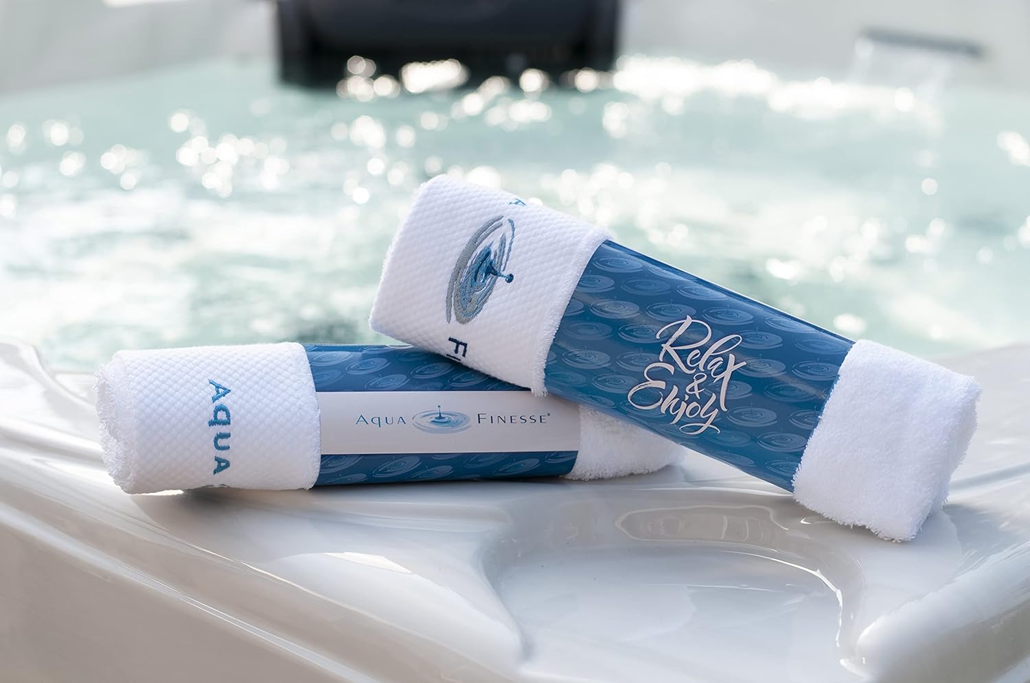 🧼 Zubehör & Pflege – Aquafinesse Box for Whirlpool and Spa Water Care with Chlorine Granules or Chlorine Tablets Limited Edition Including Terry Towel (Tablets) – Bild 6