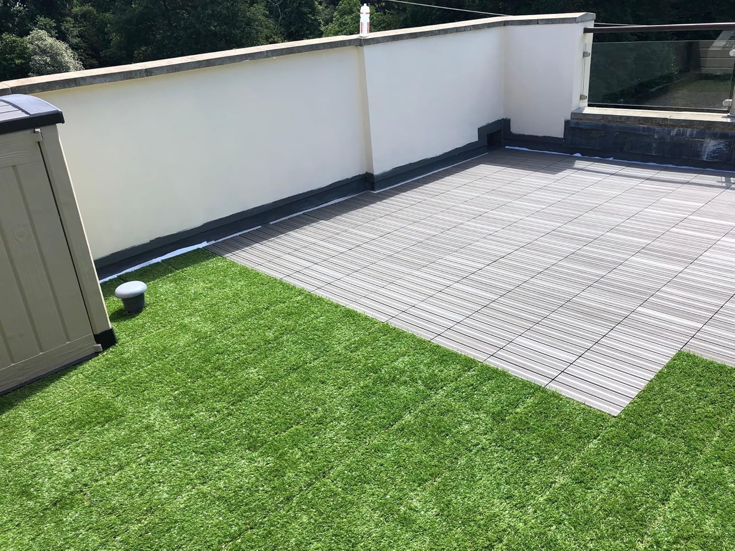 🧊 Whirlpools für Balkon & Terrasse – Terrassenfliesen aus Verbundwerkstoff, Terrassenbalkon, Beton, Whirlpool, 30 x 30 cm, quadratische Verbindung, einfache Installation, pflegeleicht, 18 x Terrassenfliesen, Kunstrasen – Bild 3
