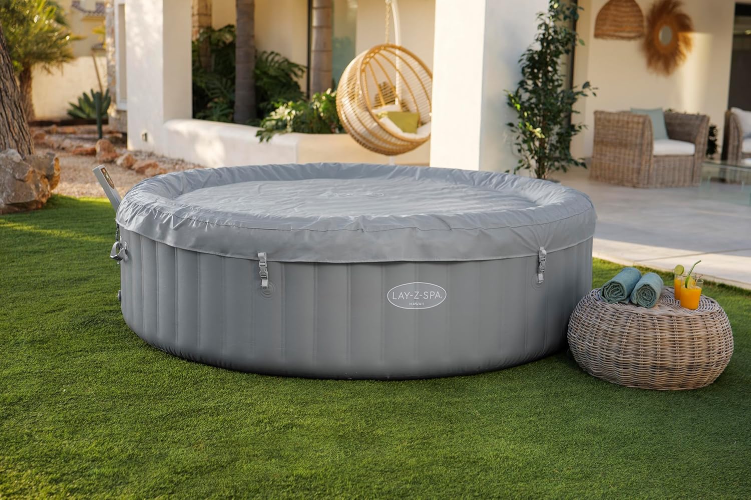 ⭐ Luxus Whirlpools – Bestway Lay-Z-Spa Hawaii AirJet Whirlpool Ø236 x 71 cm – Aufblasbarer Outdoor-Whirlpool für 8 Personen, 190 AirJet Düsen, EnergySense Dämmung, App-Steuerung, Heizung 40 °C, Frostwächter, TriTech PVC – Bild 10